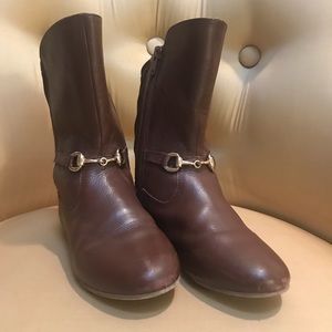 Janie and Jack brown booties for Girls